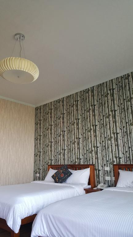 Chi House Hotel Miaoli Exterior photo